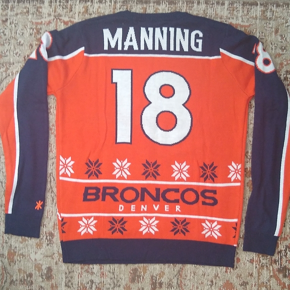 Denver Broncos Peyton Manning Sweater - Picture 4 of 6